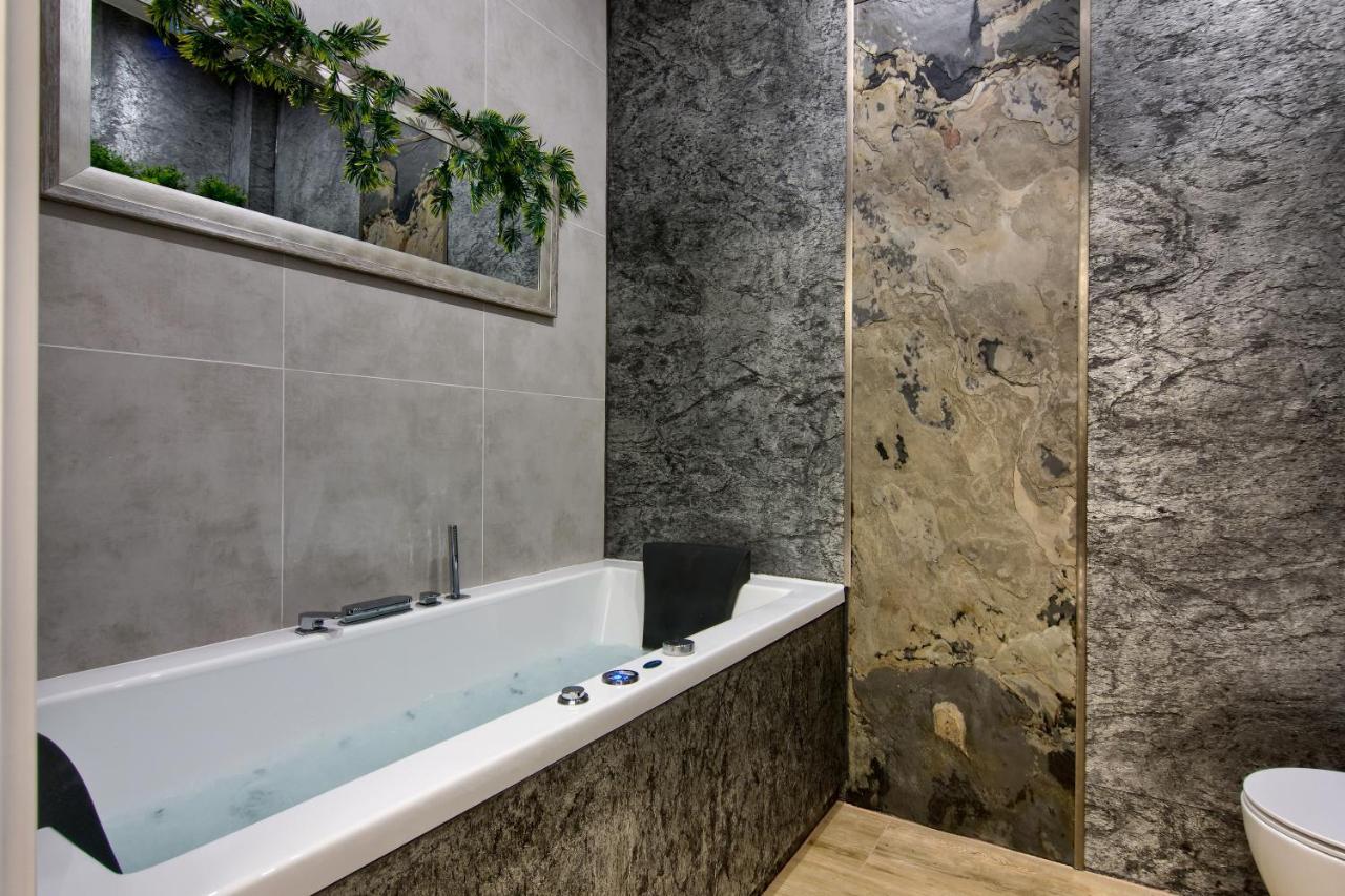 Silver Shine Jacuzzi كراكوفيا المظهر الخارجي الصورة